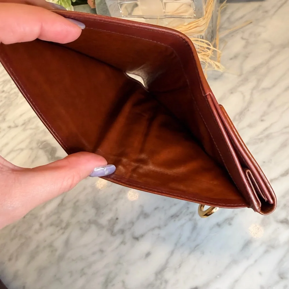 Salvatore Ferragamo Rich Brown Wallet with Gold Clasp EUC - Picture 5 of 6
